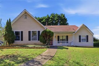 1246 Peninsula Trace, Lawrenceville, GA 30044