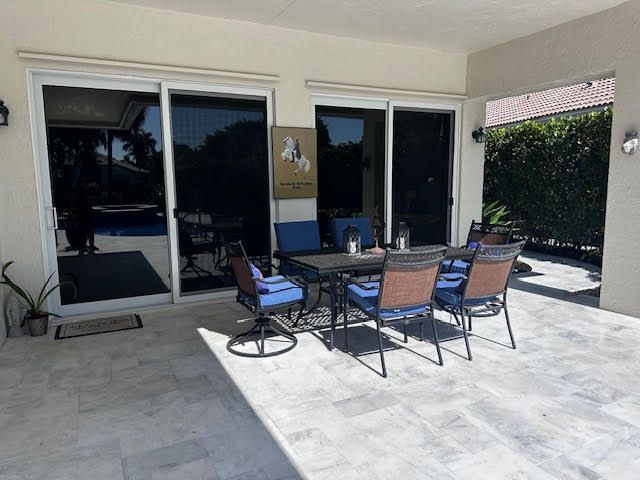 2941 Twin Oaks Way, Wellington, FL 33414