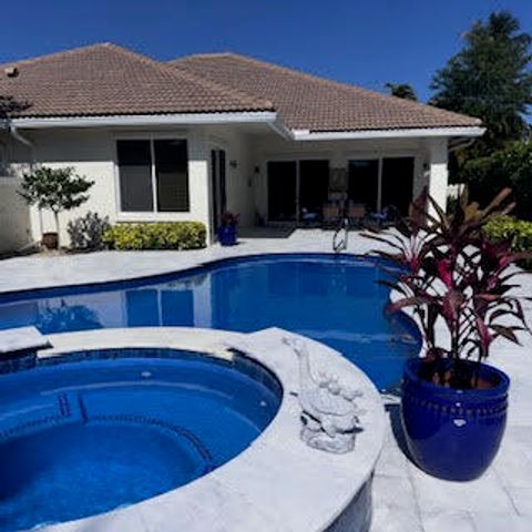 2941 Twin Oaks Way, Wellington, FL 33414