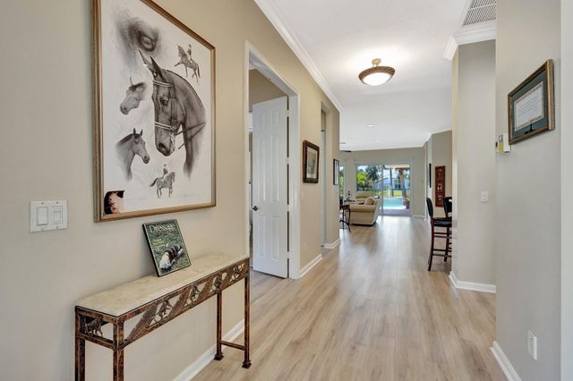 2941 Twin Oaks Way, Wellington, FL 33414