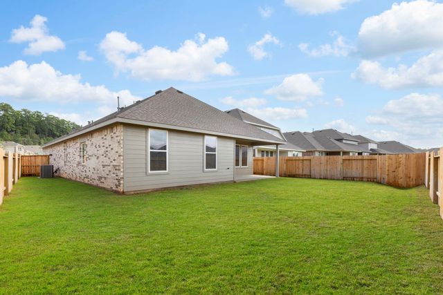1589 Oakdale Crest Road, Montgomery, TX 77316