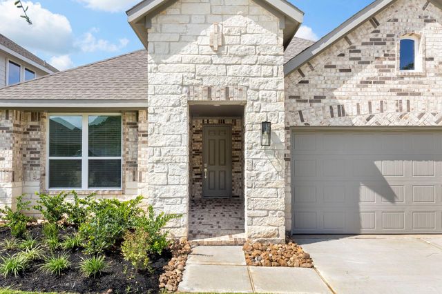 1589 Oakdale Crest Road, Montgomery, TX 77316
