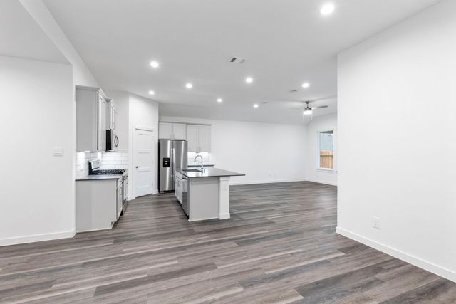 1589 Oakdale Crest Road, Montgomery, TX 77316