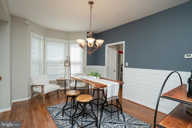 25316 HERRING CREEK DR, Chantilly, VA 20152