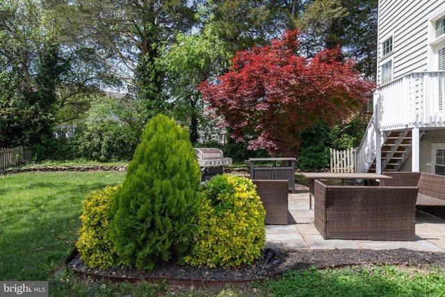 25316 HERRING CREEK DR, Chantilly, VA 20152