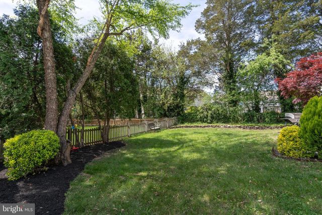 25316 HERRING CREEK DR, Chantilly, VA 20152