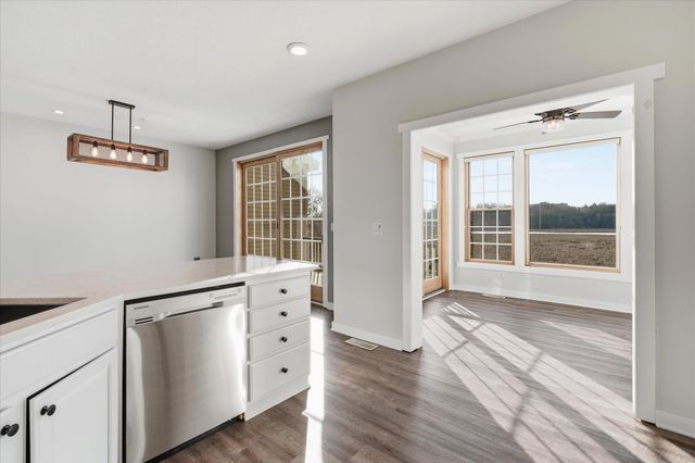 972 Fairfield Court, Minnetonka, MN 55305