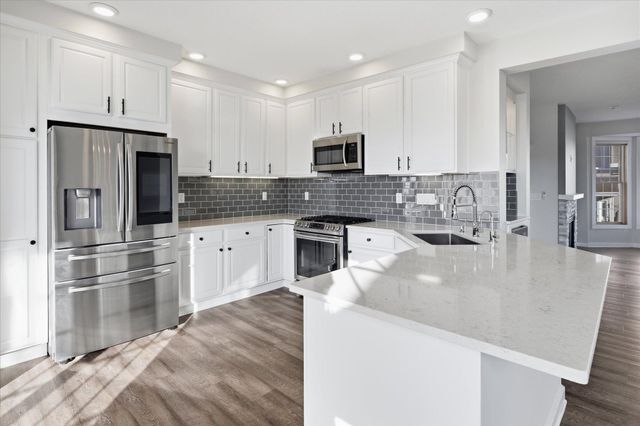 972 Fairfield Court, Minnetonka, MN 55305