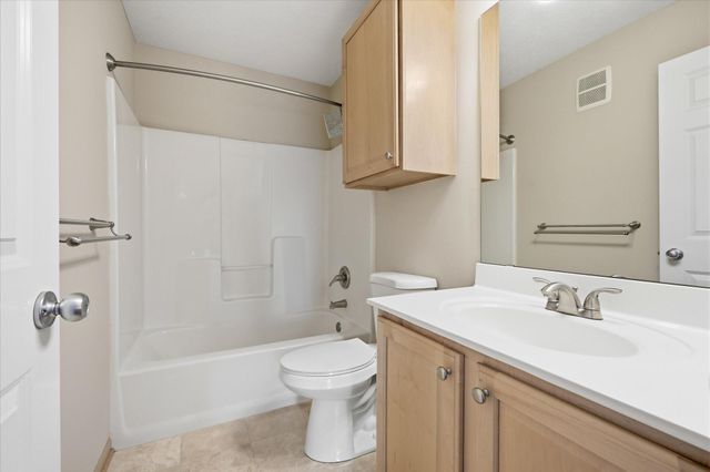 972 Fairfield Court, Minnetonka, MN 55305