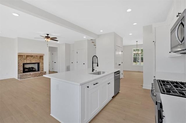 12 Altar Rock Court, Cartersville, GA 30121