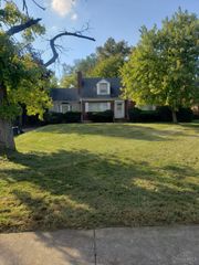 312 N Marshall Road, Middletown, OH 45042