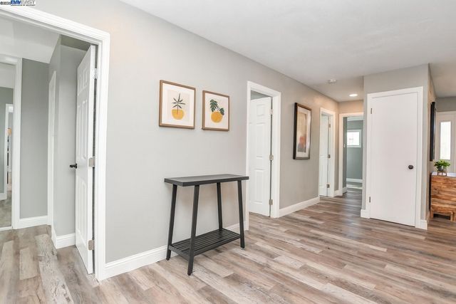 1300 Cavallo Rd, Antioch, CA 94509