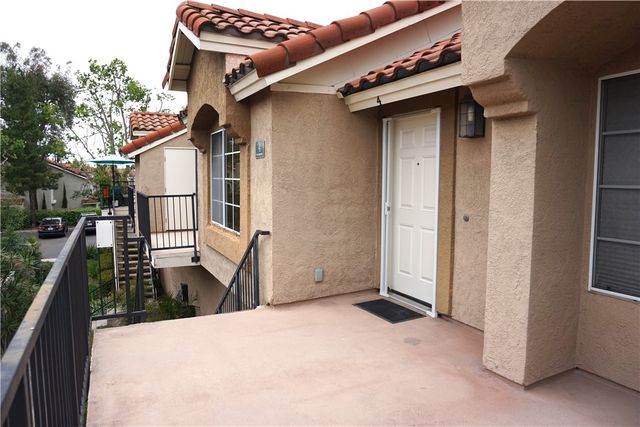 4 Via Compania, Rancho Santa Margarita, CA 92688