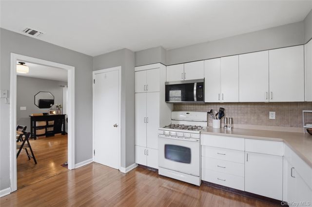 11 Forest Drive, Suffern, NY 10901