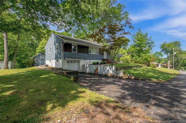 11 Forest Drive, Suffern, NY 10901