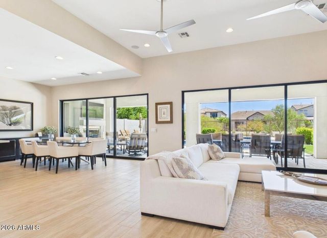 4571 S PINALENO Drive, Chandler, AZ 85249