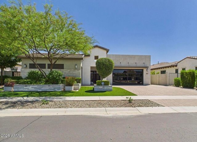 4571 S PINALENO Drive, Chandler, AZ 85249