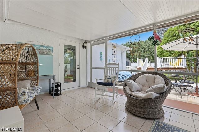 1447 Shadowlawn DR, Naples, FL 34104
