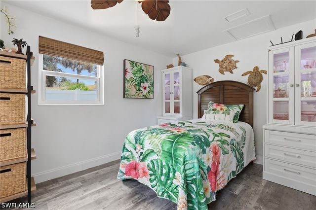 1447 Shadowlawn DR, Naples, FL 34104