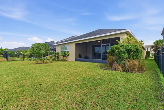 5617 MAIDENSTONE WAY, Palmetto, FL 34221