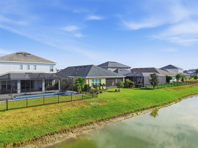 5617 MAIDENSTONE WAY, Palmetto, FL 34221