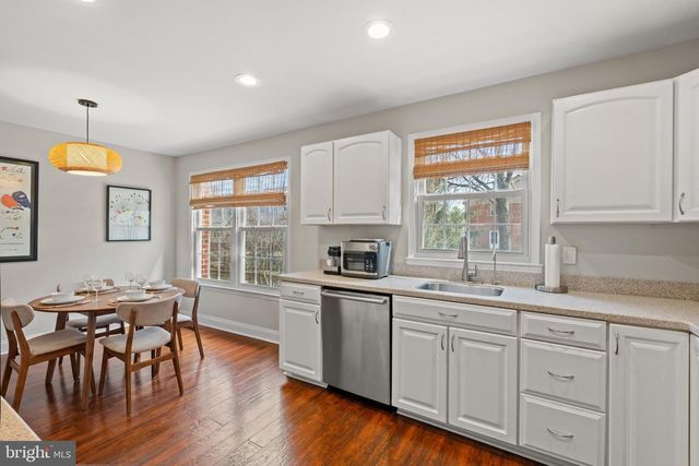 9864 HIGH WATER CT, Burke, VA 22015