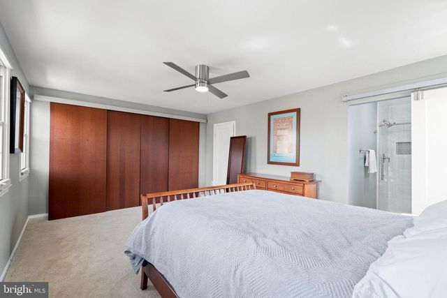 9864 HIGH WATER CT, Burke, VA 22015