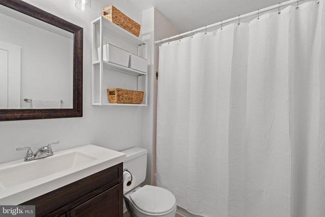 9864 HIGH WATER CT, Burke, VA 22015