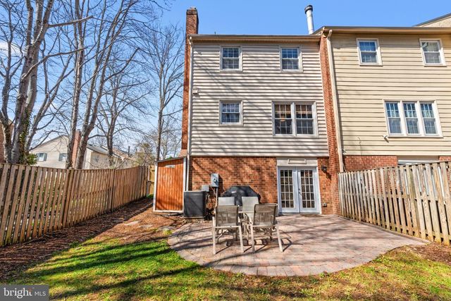 9864 HIGH WATER CT, Burke, VA 22015