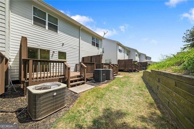 1232 Liberty Parkway NW, Atlanta, GA 30318