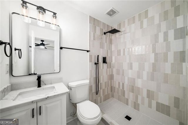 1232 Liberty Parkway NW, Atlanta, GA 30318