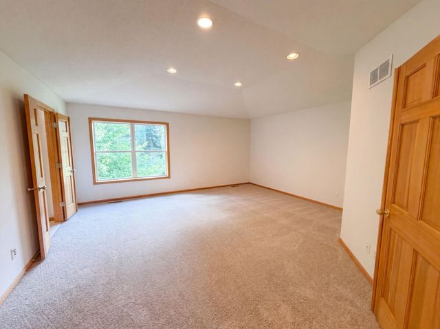 1012 Delano Court, Stillwater, MN 55082
