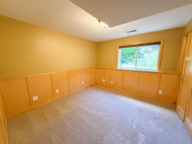 1012 Delano Court, Stillwater, MN 55082