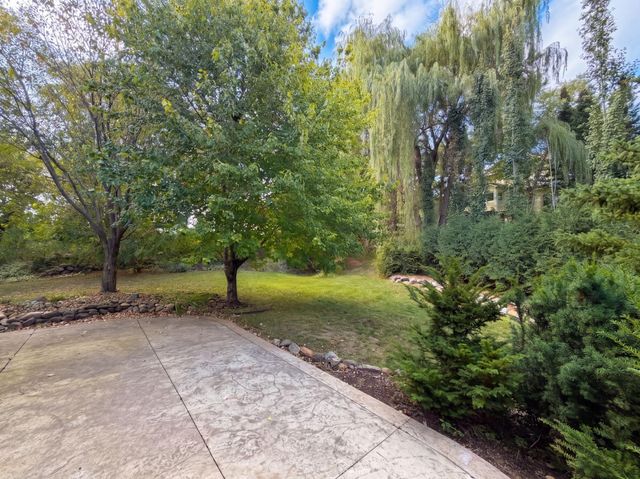 1012 Delano Court, Stillwater, MN 55082