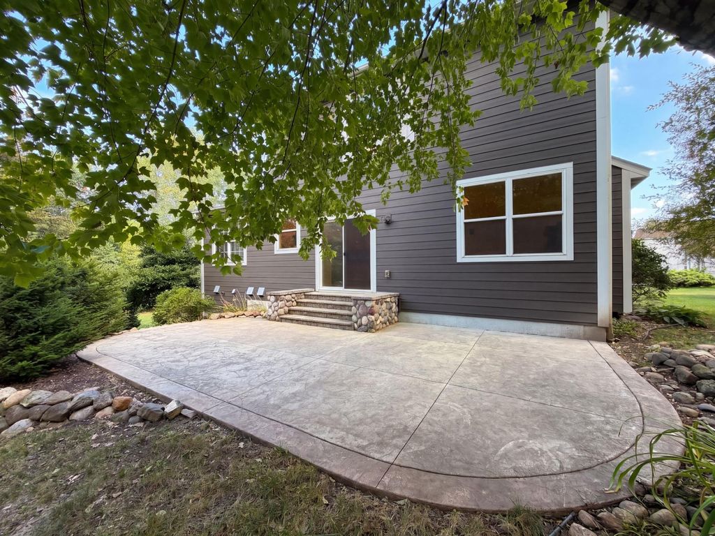 1012 Delano Court, Stillwater, MN 55082 — photo 5