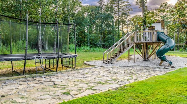 21 Somersett Drive, Roland, AR 72135
