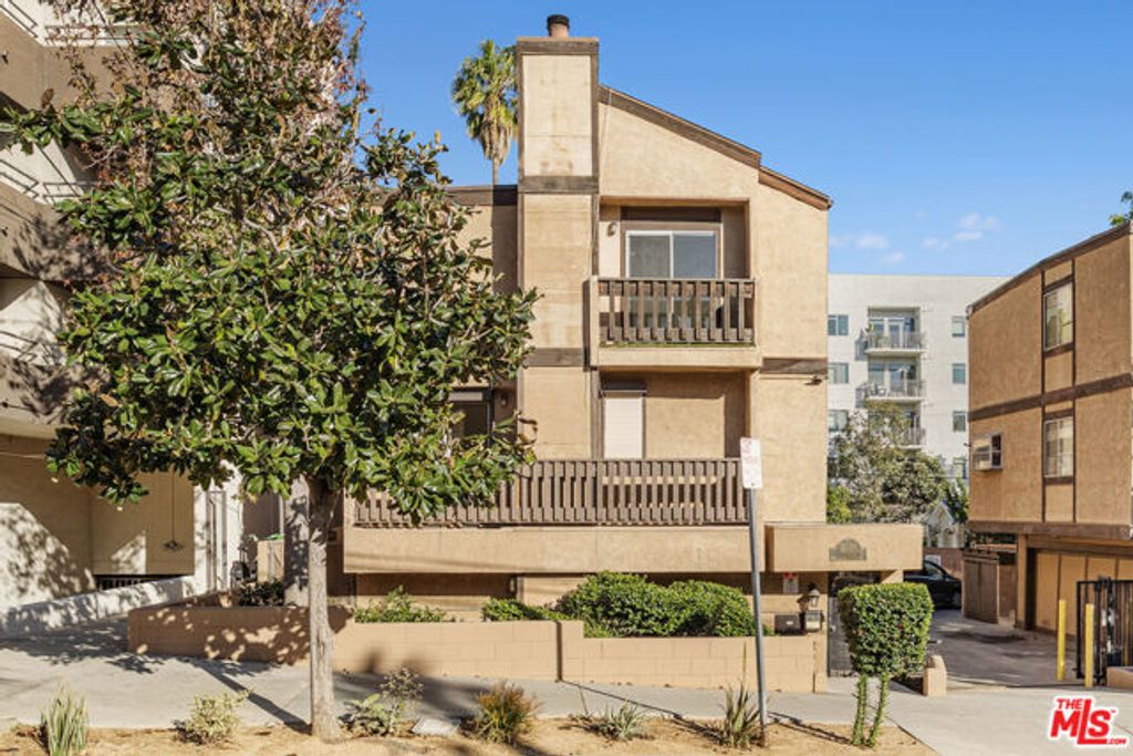 1628 N Formosa Avenue A, Los Angeles, CA 90046