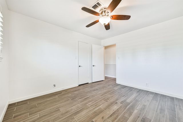 312 S 15th Street, La Porte, TX 77571