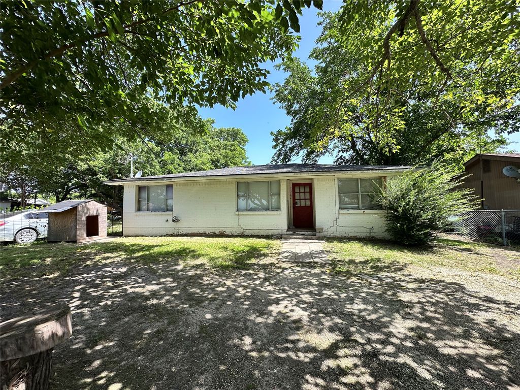 7314 County Road 964, Nevada, TX 75173