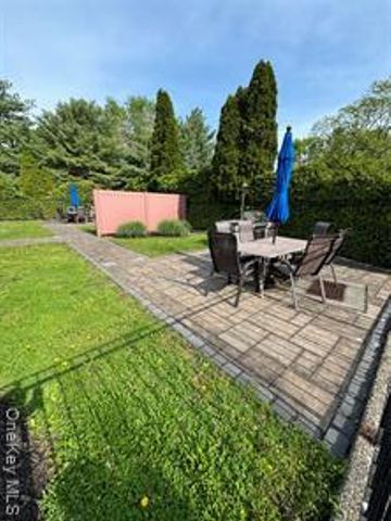 150 Rinaldi Boulevard 1c, Poughkeepsie, NY 12601
