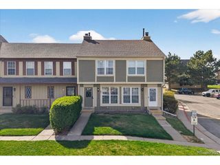 14344 E Hawaii Cir B, Aurora, CO 80012