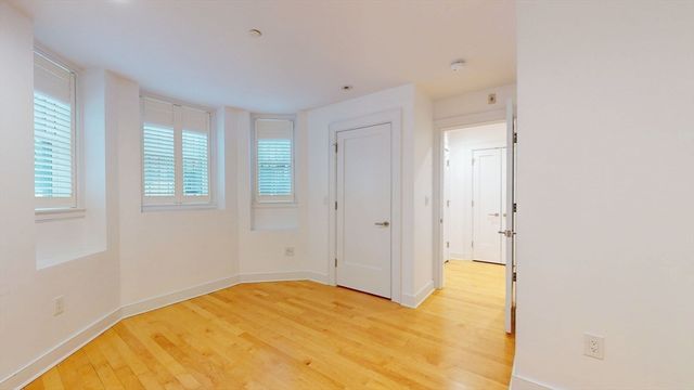 588 Tremont St 1, Boston, MA 02118