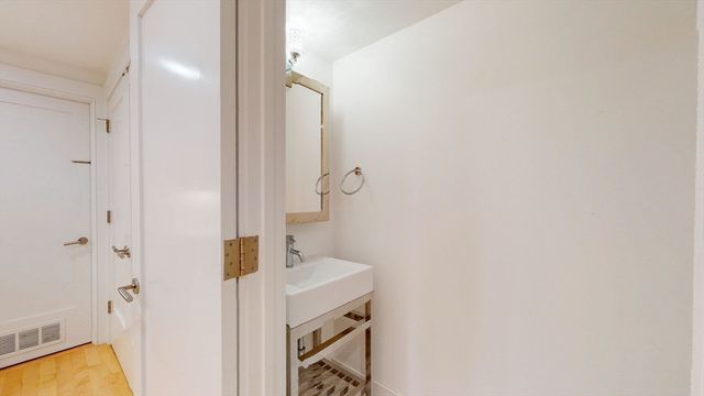 588 Tremont St 1, Boston, MA 02118