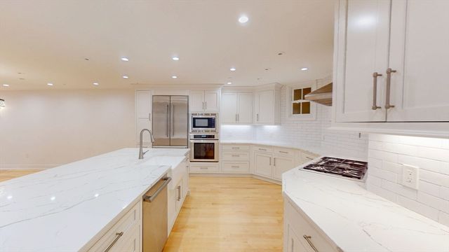 588 Tremont St 1, Boston, MA 02118