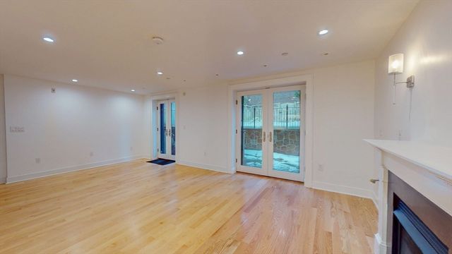 588 Tremont St 1, Boston, MA 02118