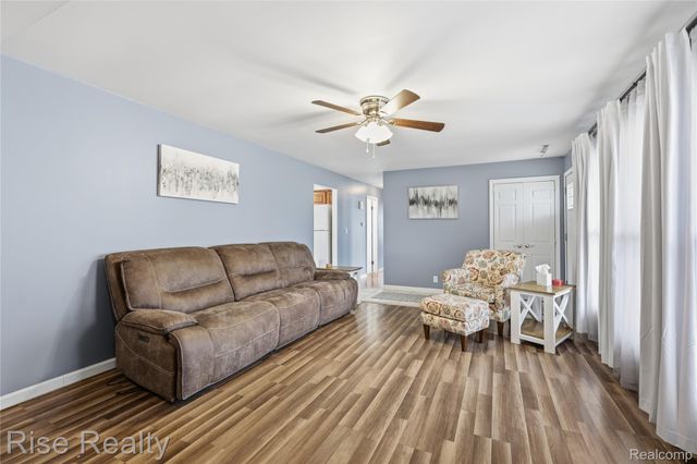 3436 Creekwood Drive, Bridgeport Charter Township, MI 48601