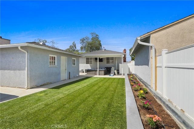 6154 Ibbetson Avenue, Lakewood, CA 90713