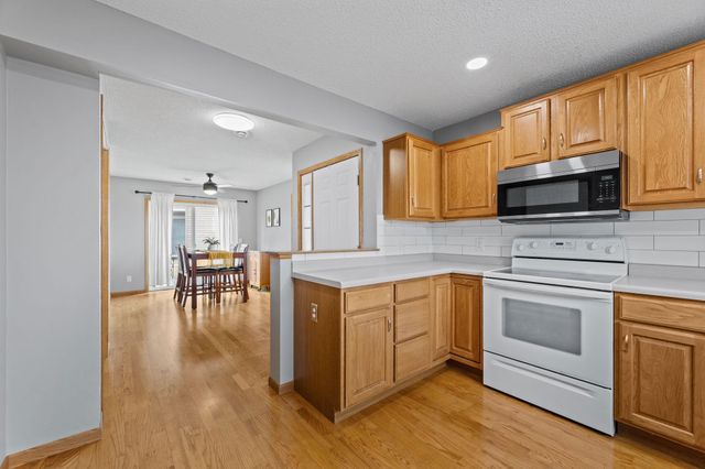 10431 64th Way NE, Albertville, MN 55301