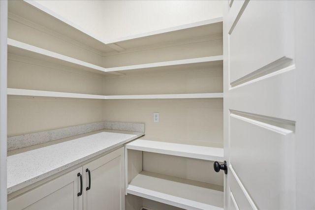 306 N 11th Street, Wolfforth, TX 79382