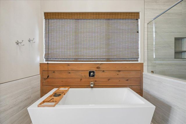 306 N 11th Street, Wolfforth, TX 79382